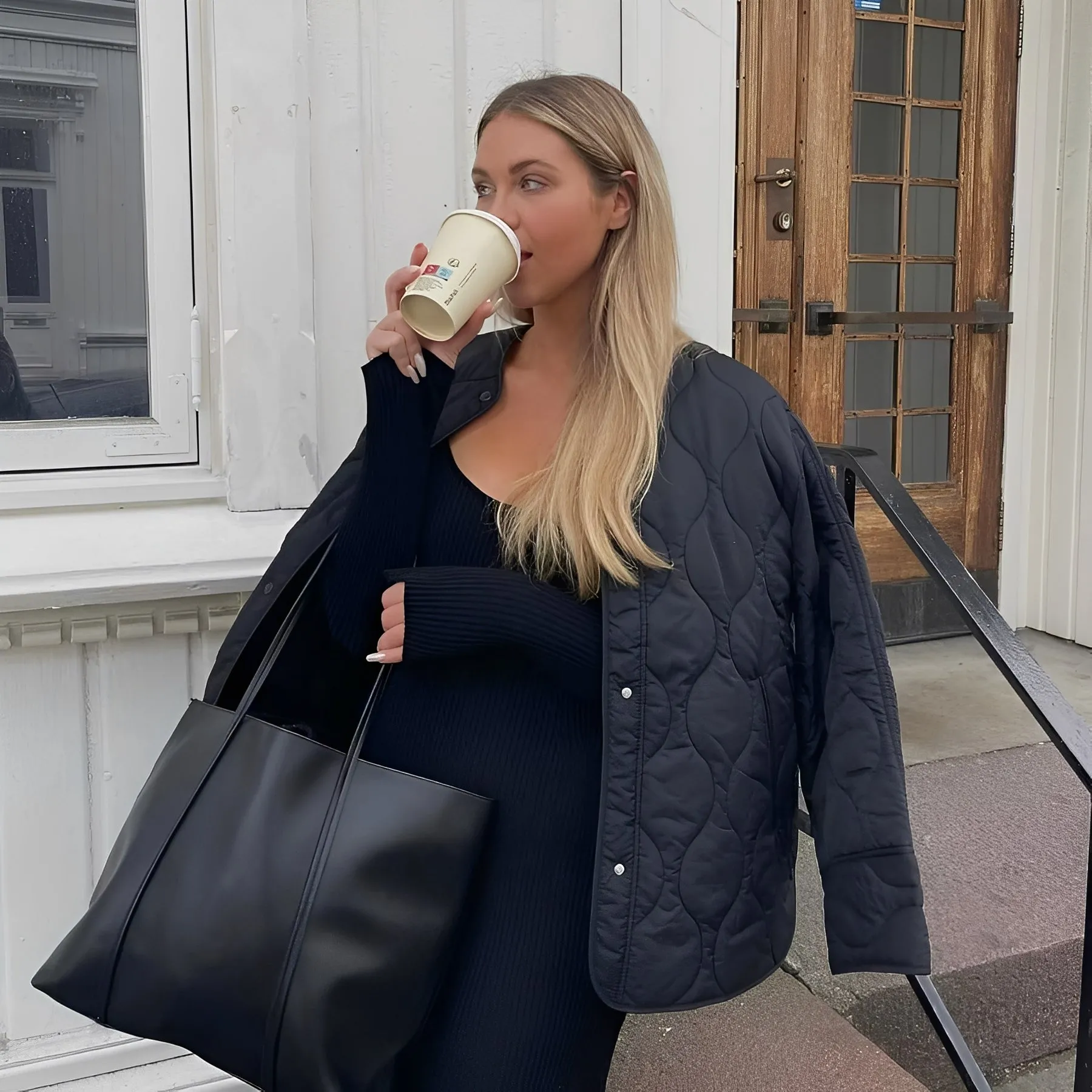 Ariella - Elegante, taglio morbido monopetto per donne