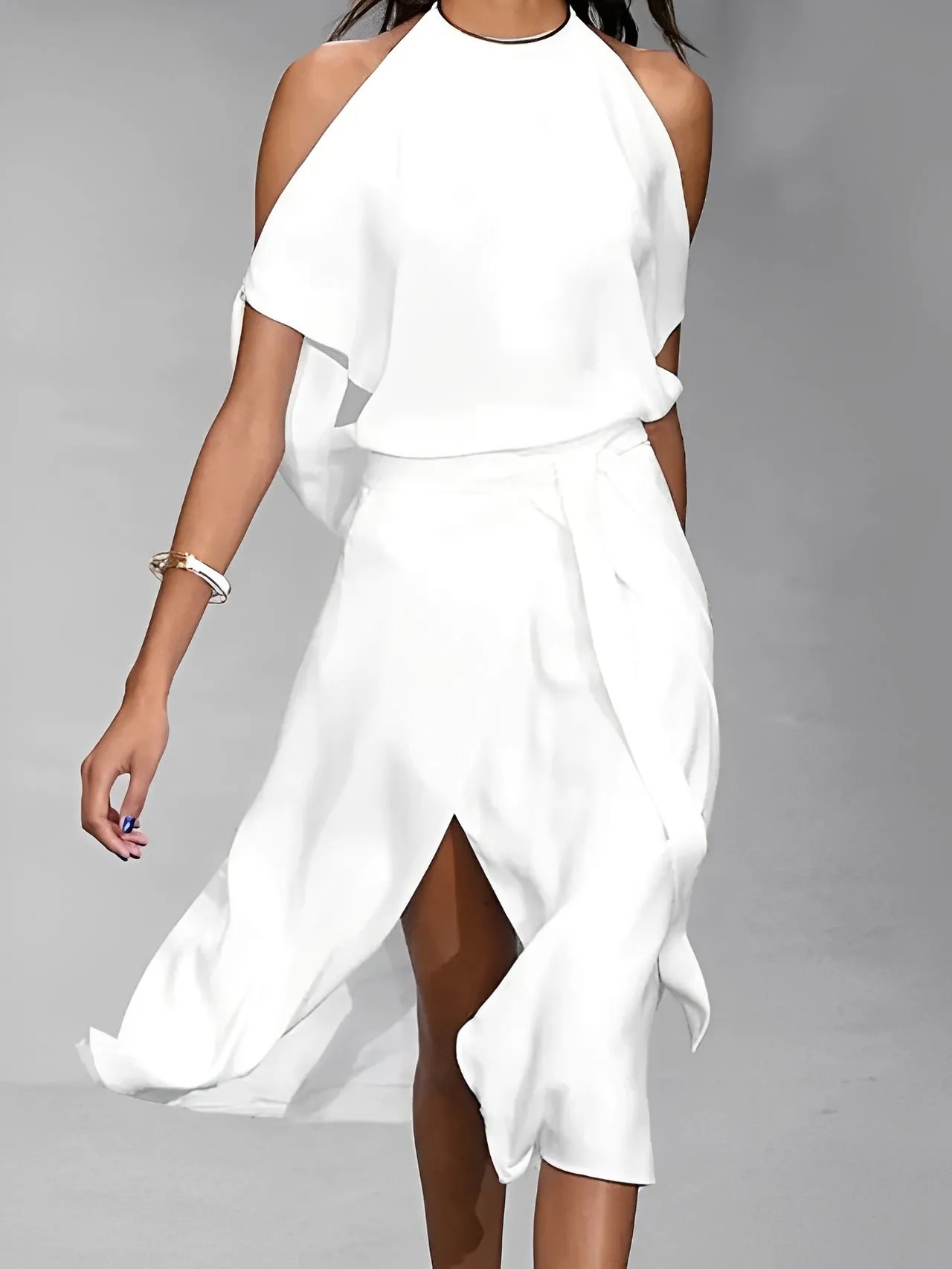 Jaylen - Abito elegante con spacco e spalle scoperte