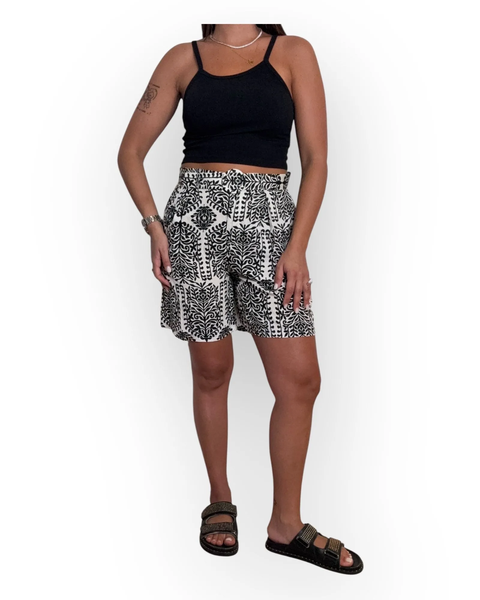 P50125AT - BERMUDA - Tensione in