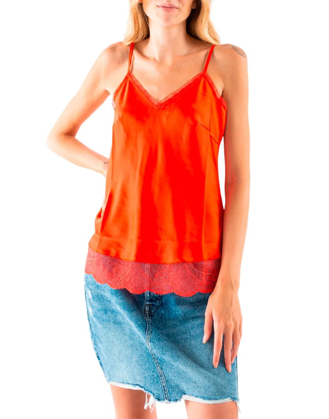 TOP CON BORDO IN PIZZO