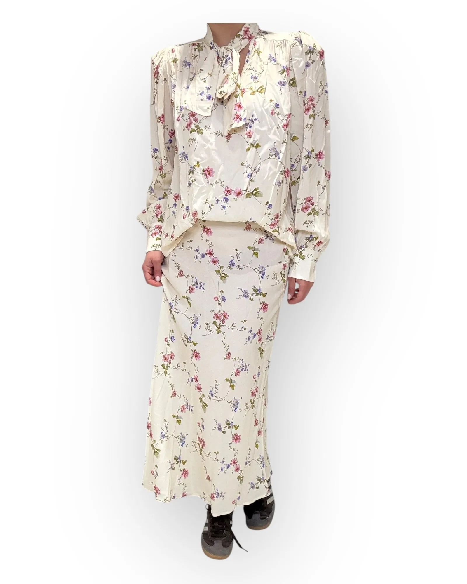 GMA-N065 - GONNA - HAVEONE