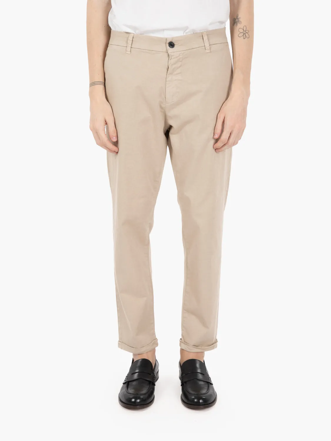 Pantalone chino impac calce