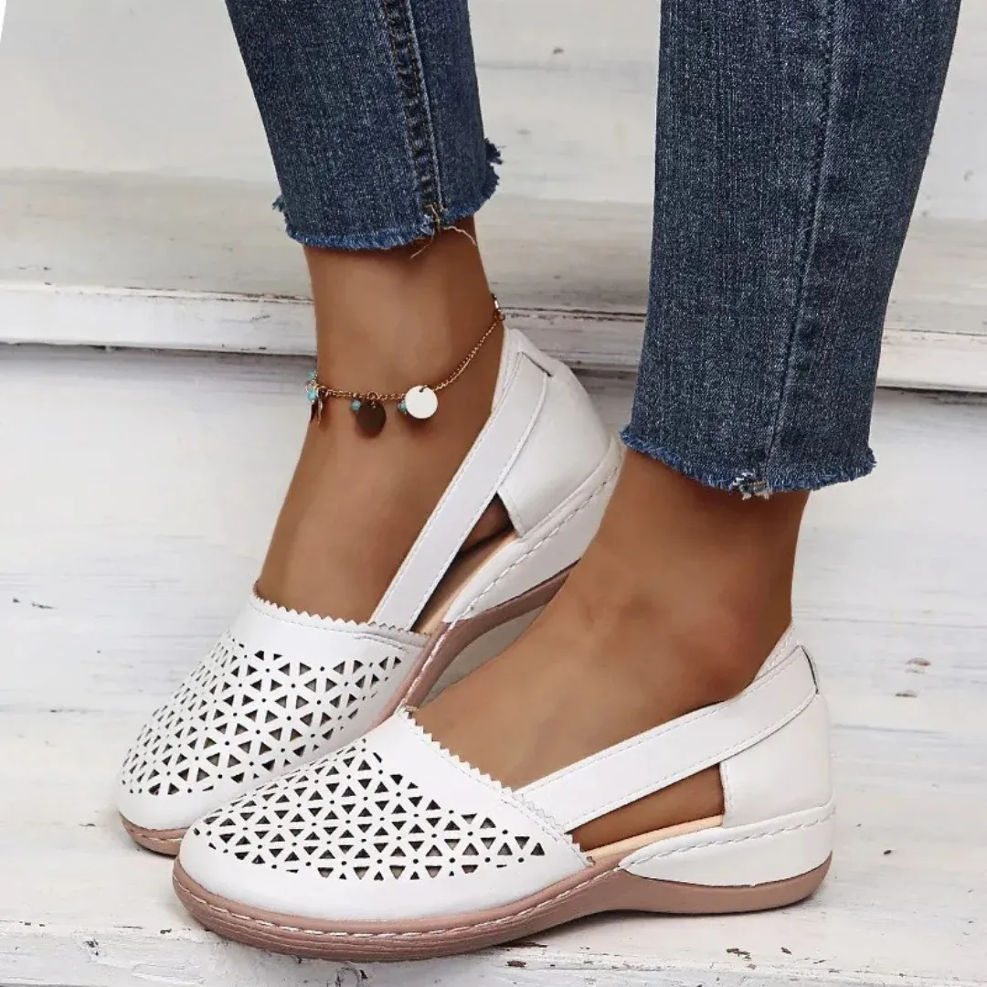Kianna - Scarpe casual con ritagli per donne