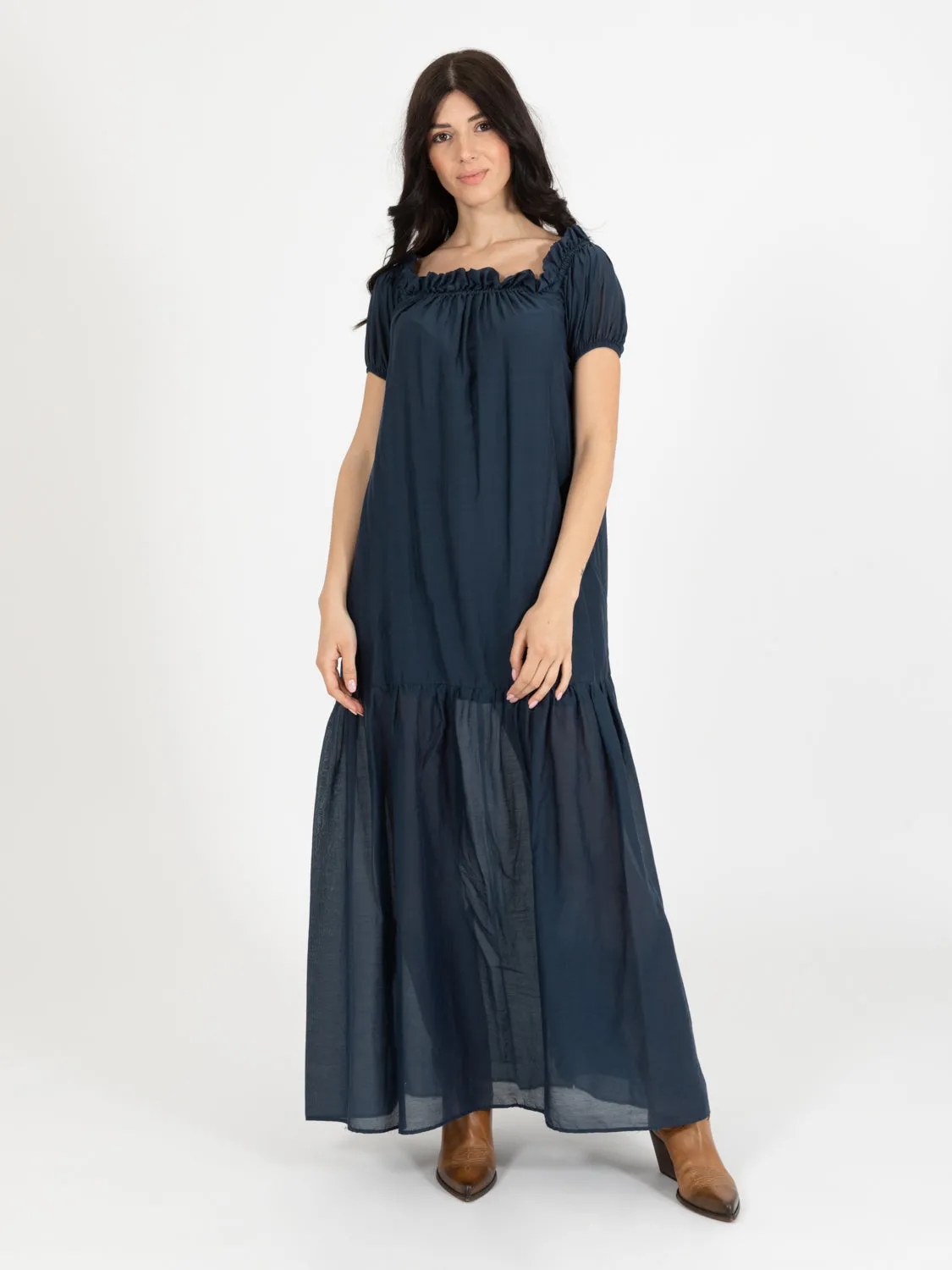 Abito lungo con balza mezzanotte