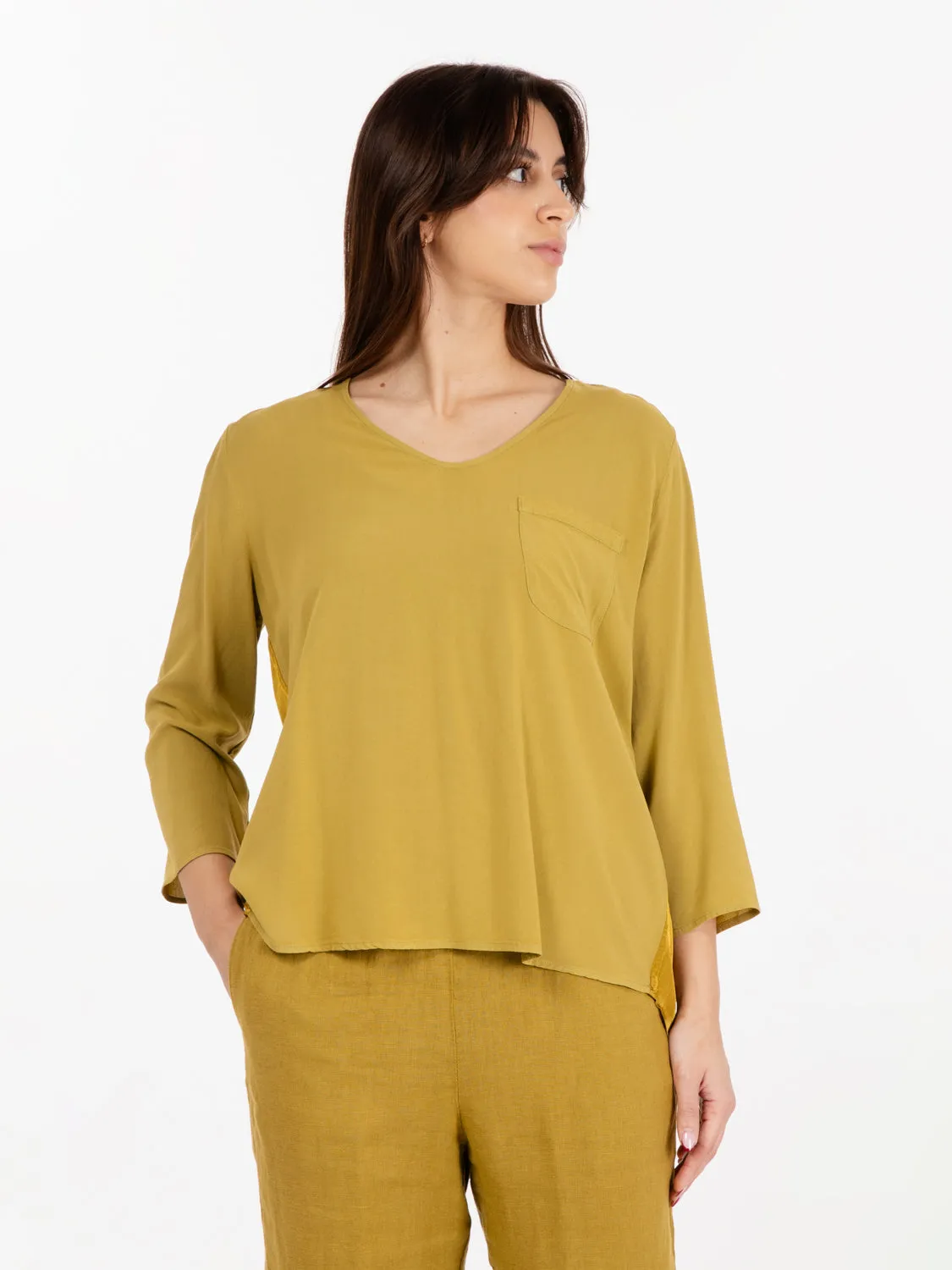 Blusa in viscosa con taschino evo