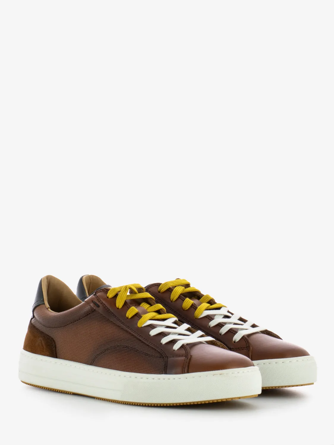 Sneakers in pelle cognac