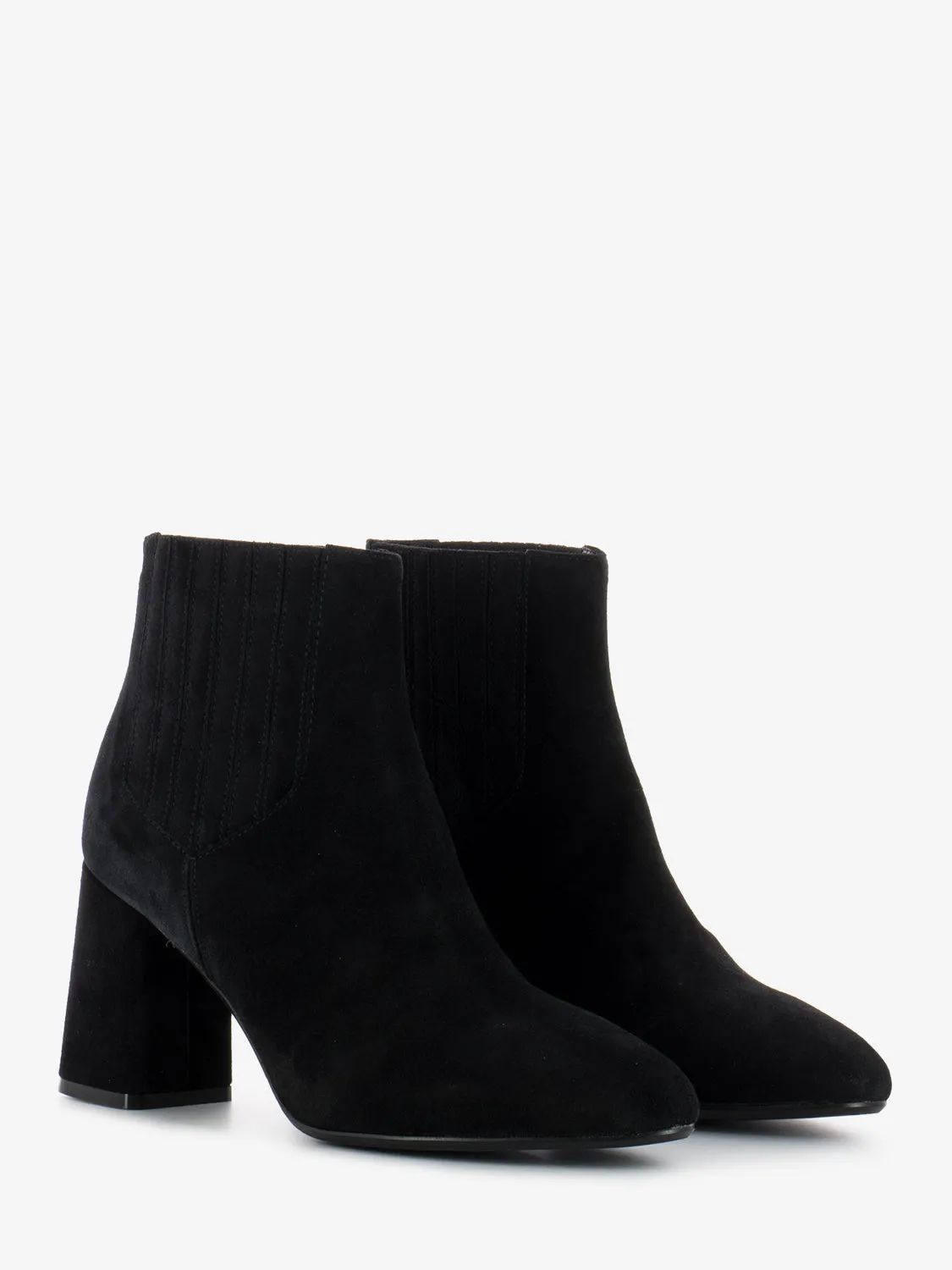 Tronchetti in camoscio con tacco grosso nero