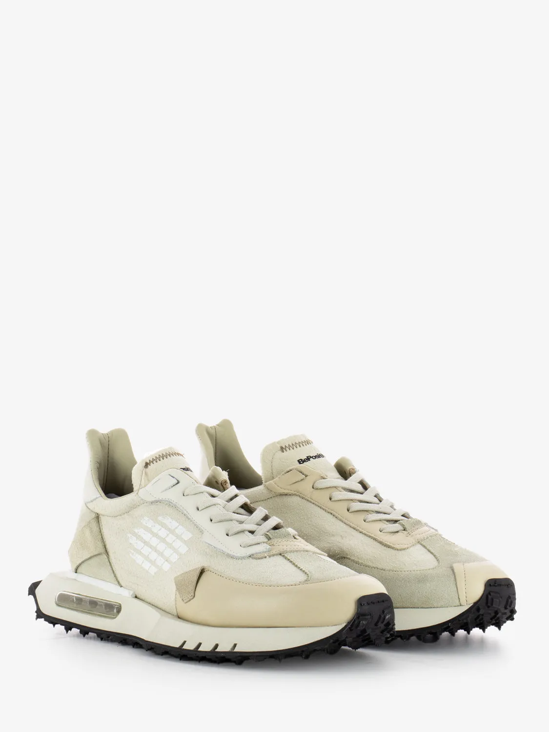 Sneakers running Space Race stone