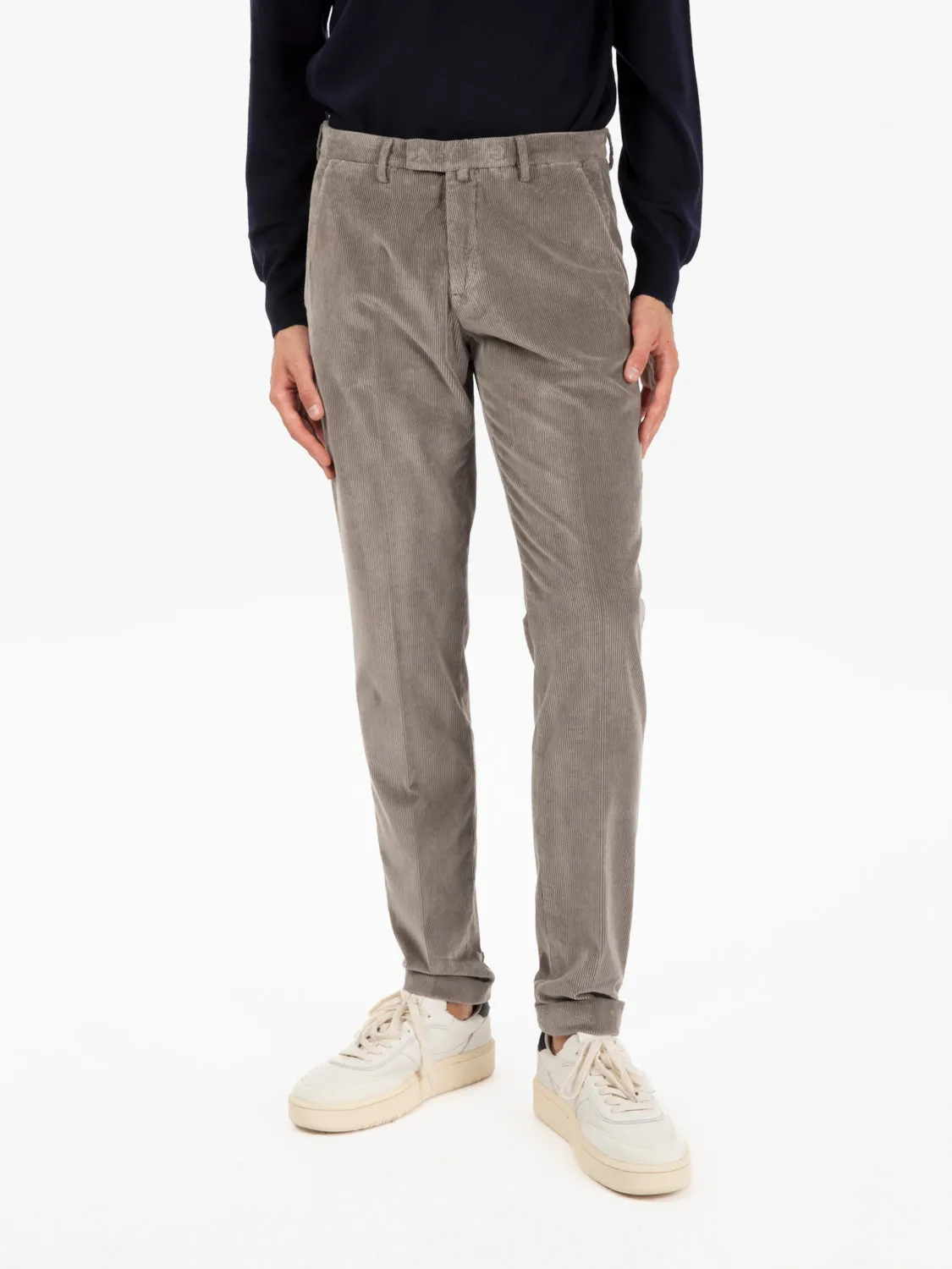 Pantaloni in velluto a costine biscuit