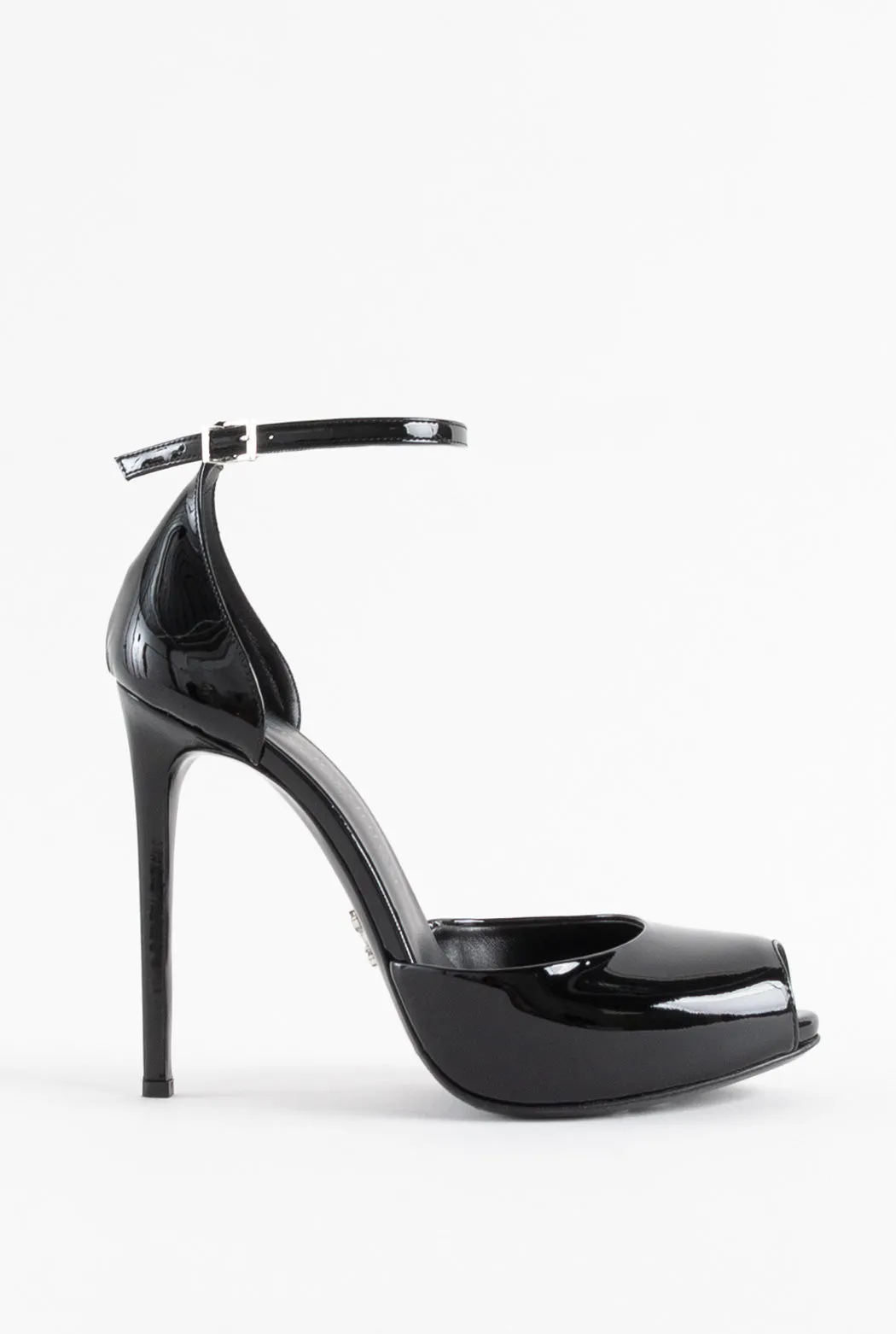 DÉCOLLETÉ IN VERNICE PETRA