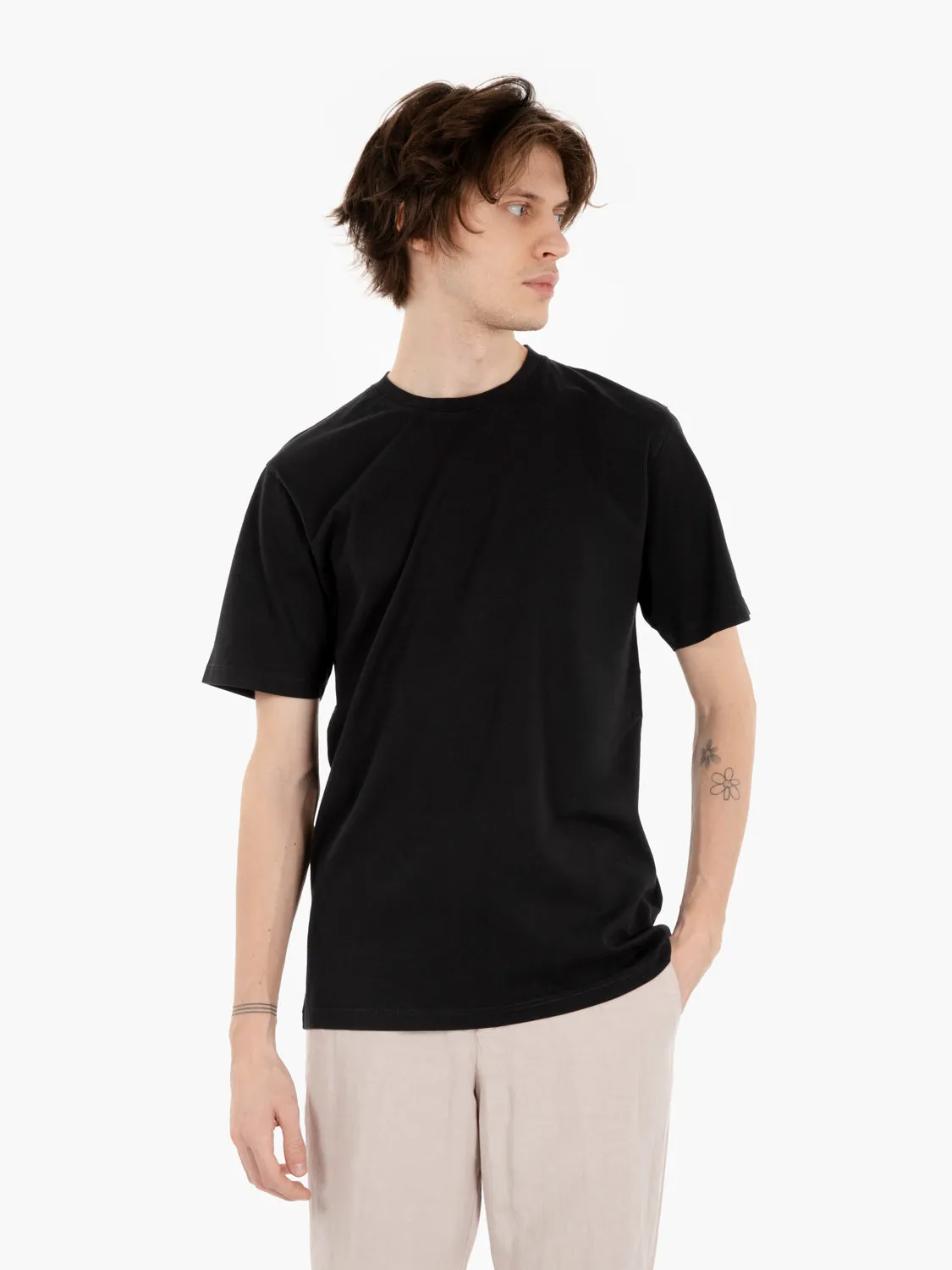 Classic organic tee deep black