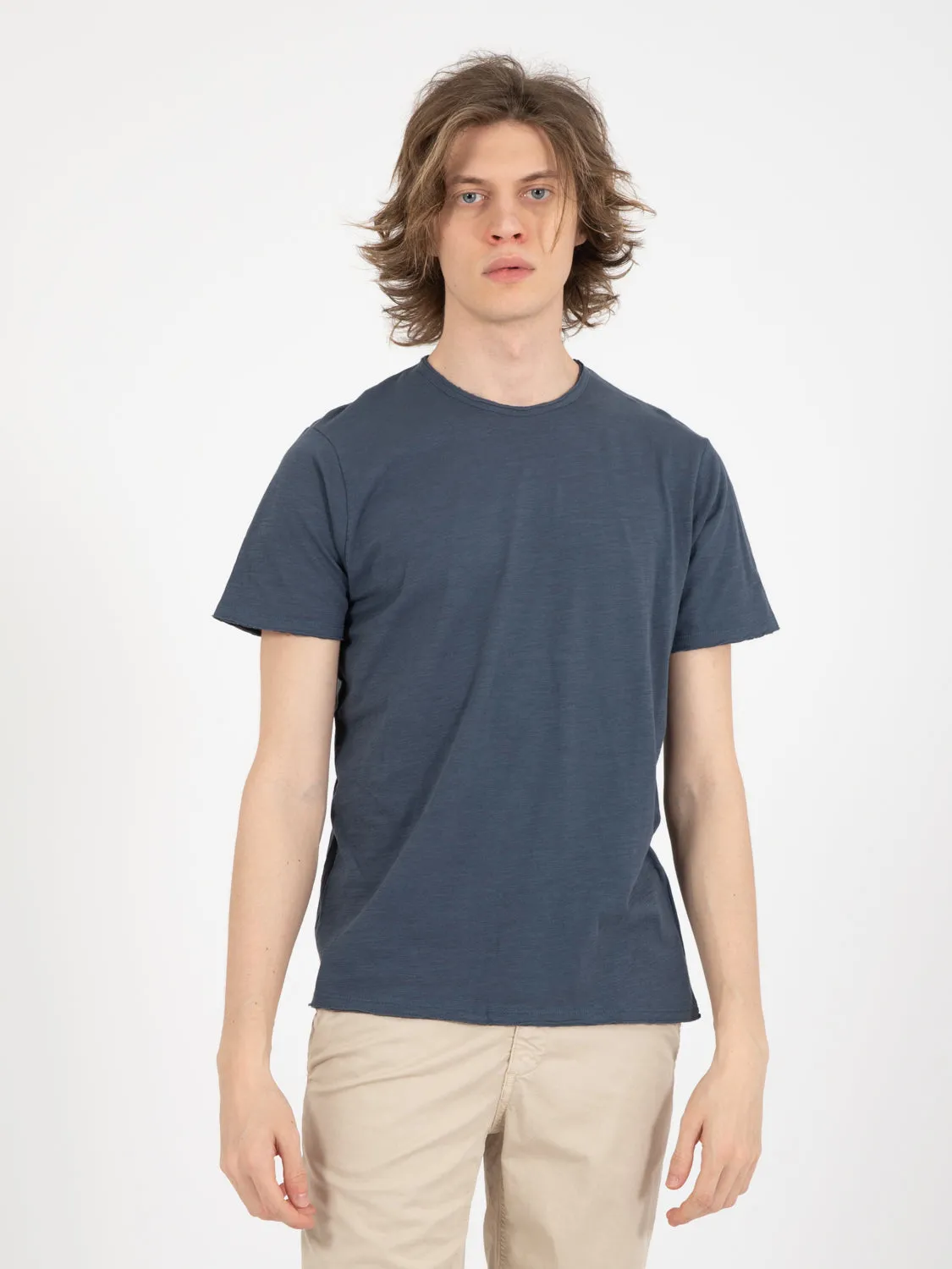 T-shirt fiammata taglio vivo denim