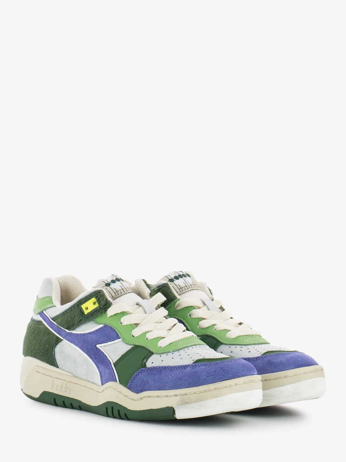 B.560 Used ww Italia verde giardino formale / bianco