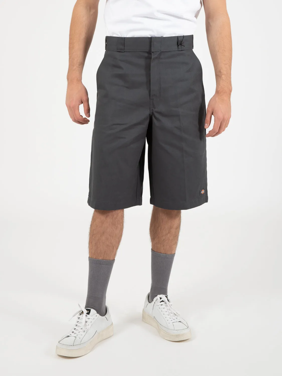 Bermuda 13in multi pocket rec charcoal grey
