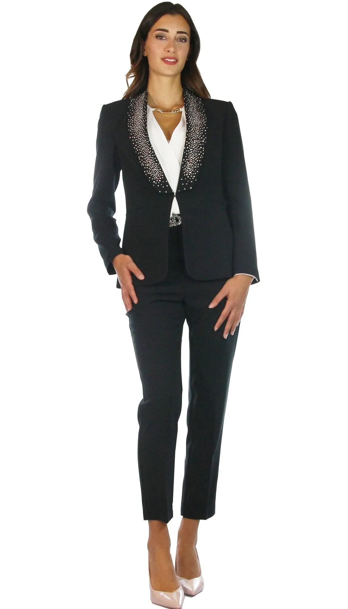 DiveDivine Tailleur in crêpe con collo sciallato in strass