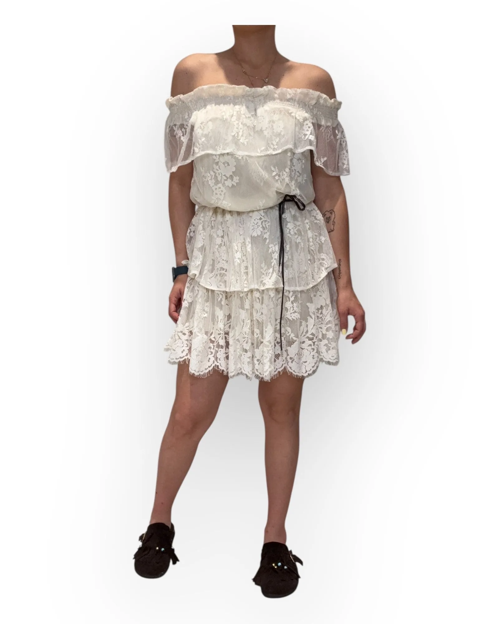 S25A995 - ABITO - Tensione in