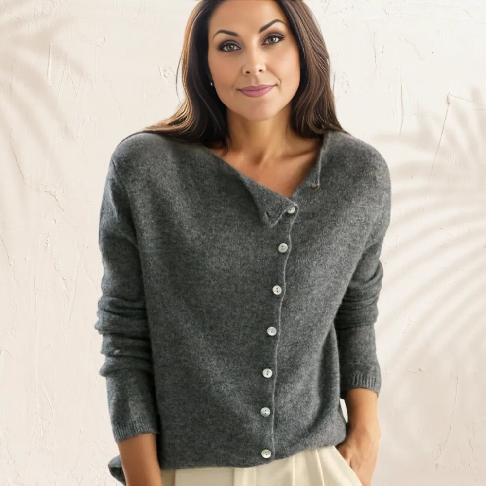 Zuri – Maglione Elegante con Bottoni