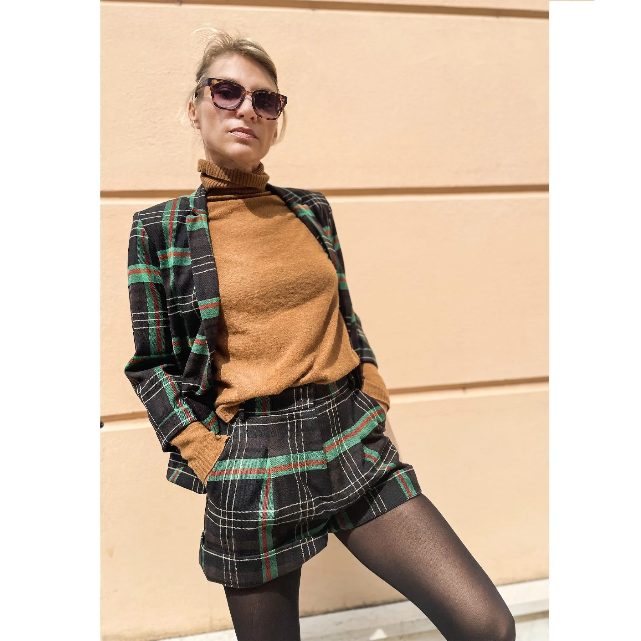 GRAM NEW check - Shorts