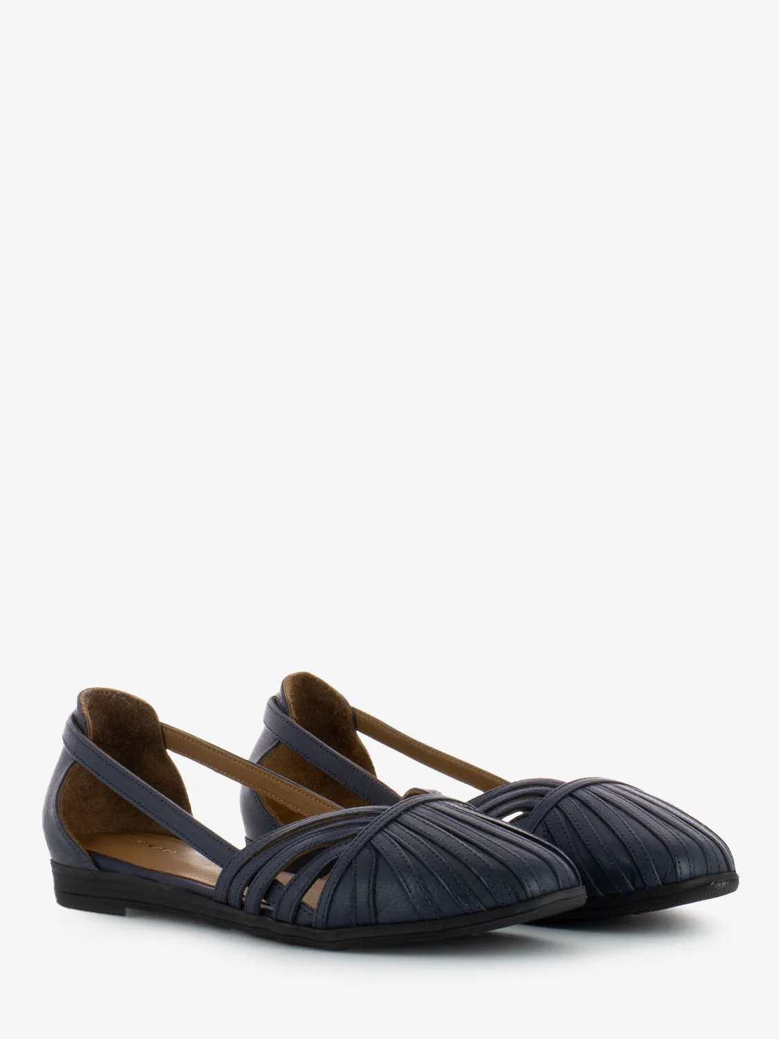 Ballerina punta lavorata e trafori navy