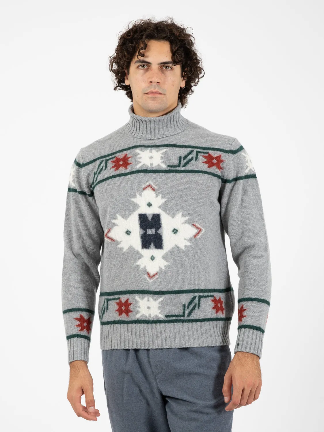 Maglione dolcevita con ricami grigio