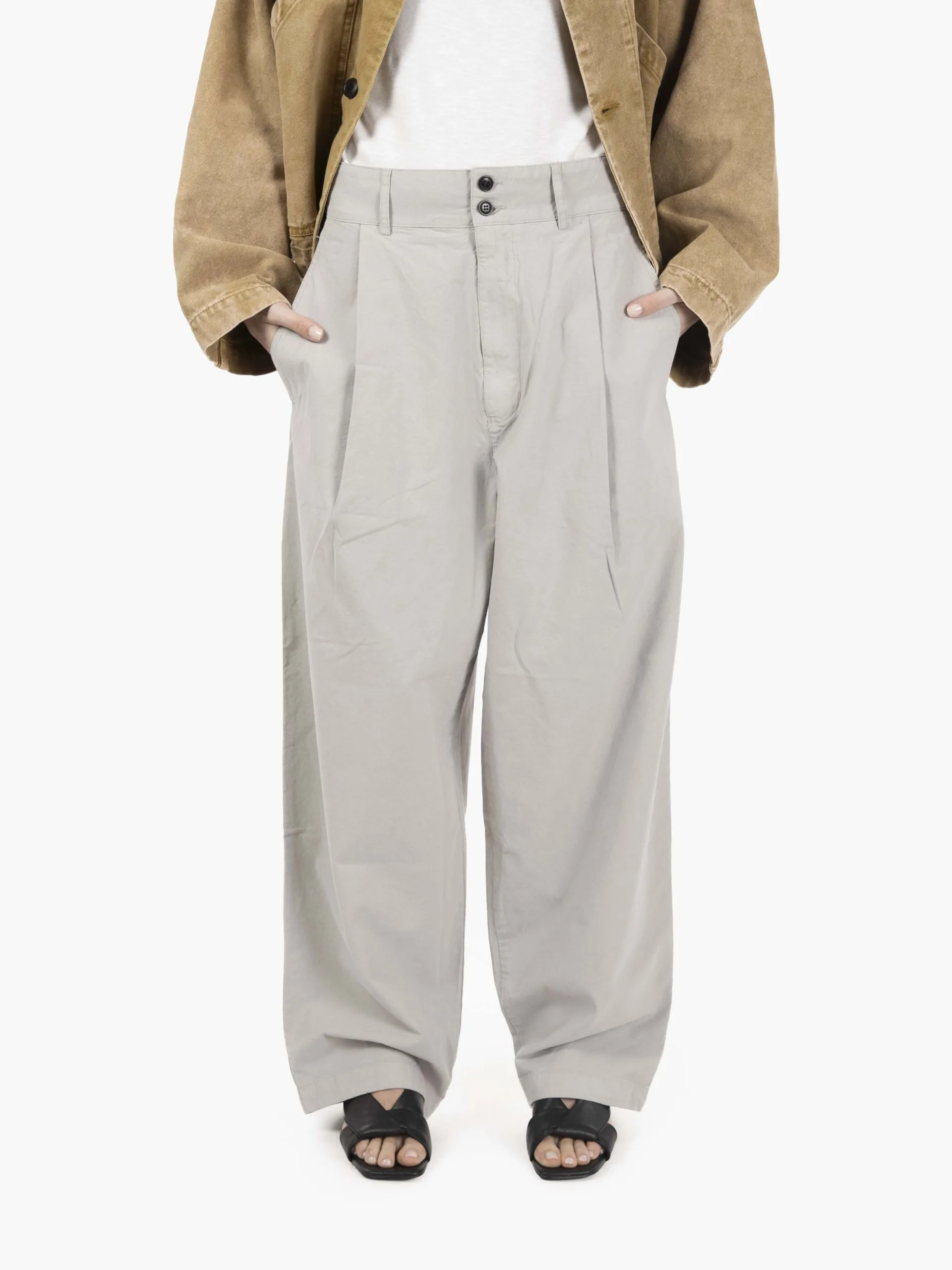 British worker oyster