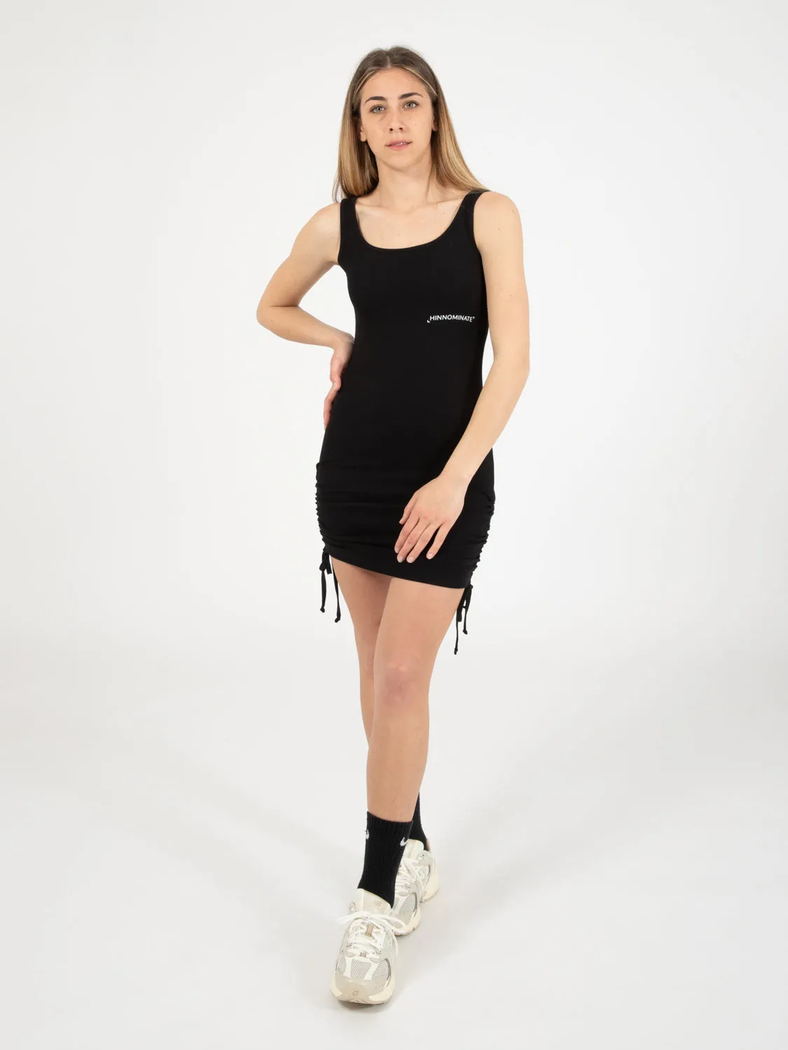 Abito a costine nero