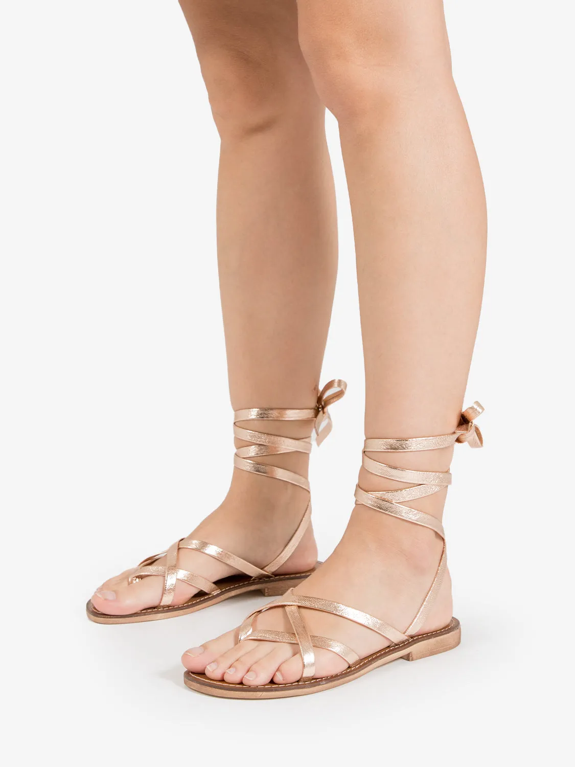 Sandali infradito schiava laminati cipria
