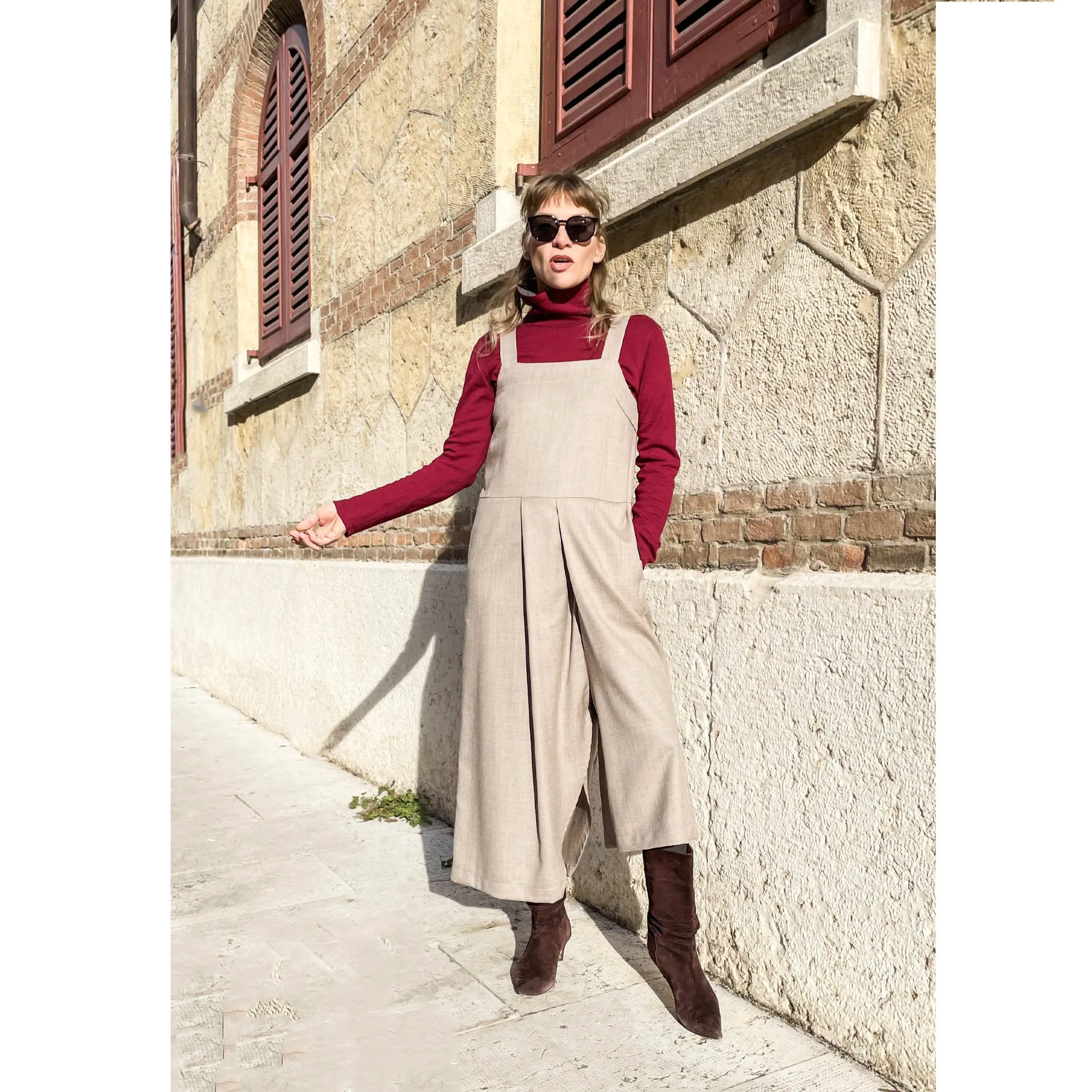 IVORY - Abito tuta asimmetrico ecru'