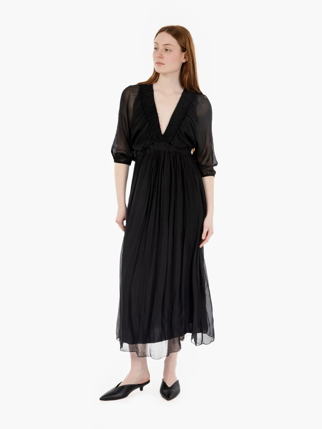 Abito con maniche kimono chiffon nero