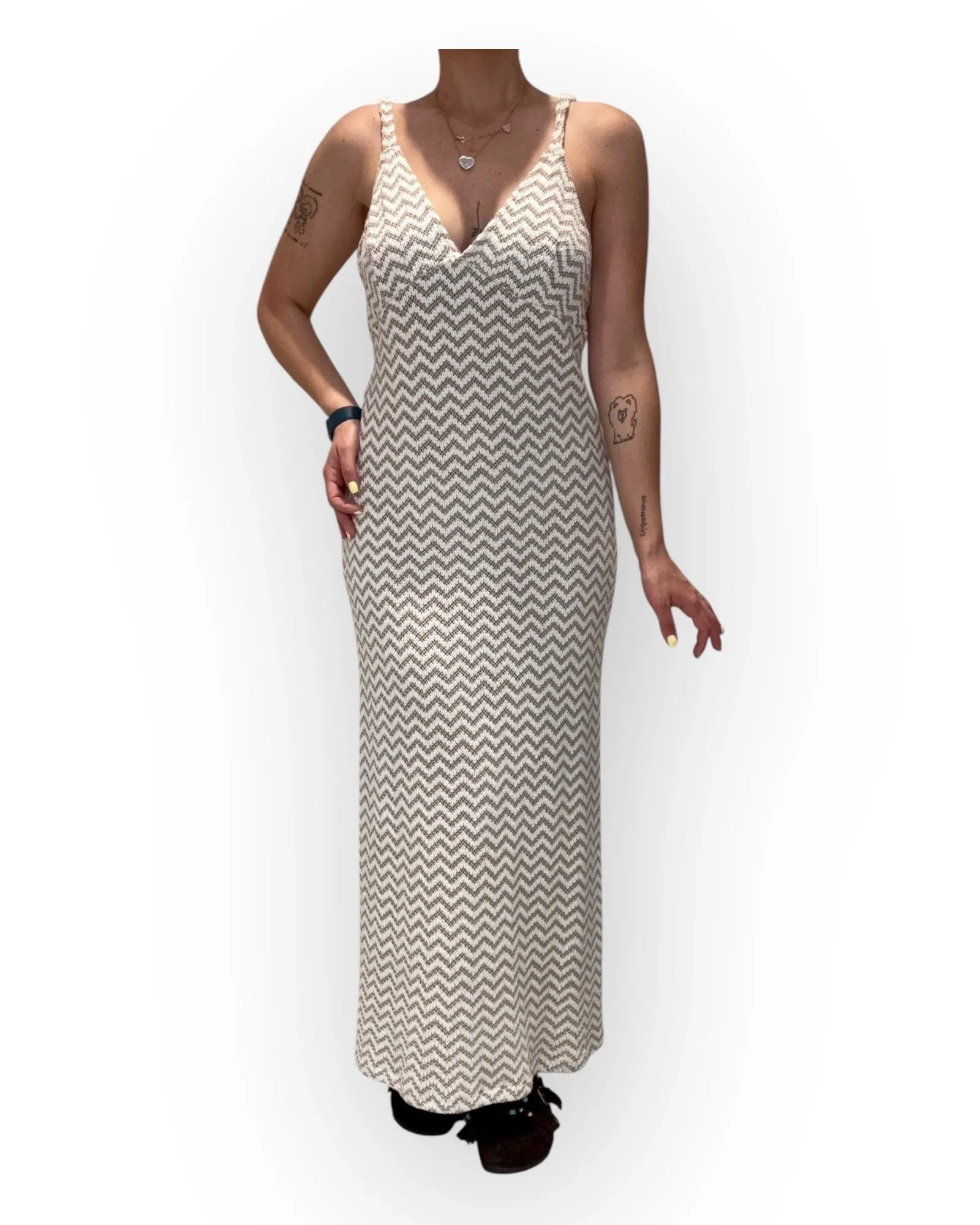 S25AC37 - ABITO - Tensione in