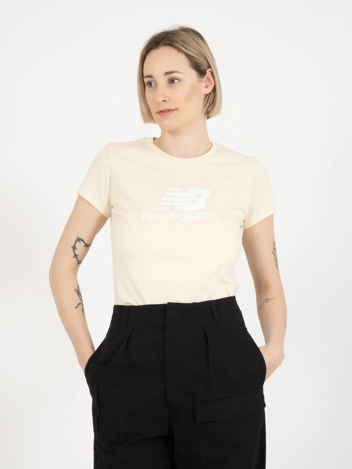 T-shirt Essentials Stacked logo beige
