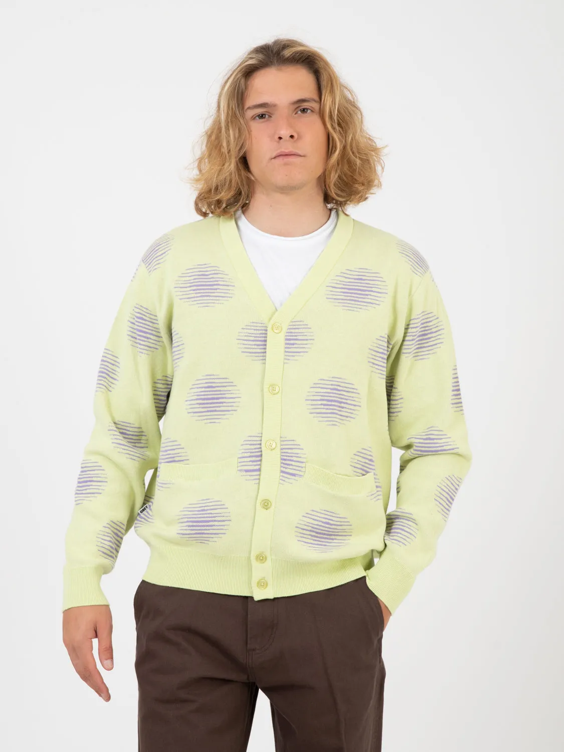 Cardigan oval Celery juice