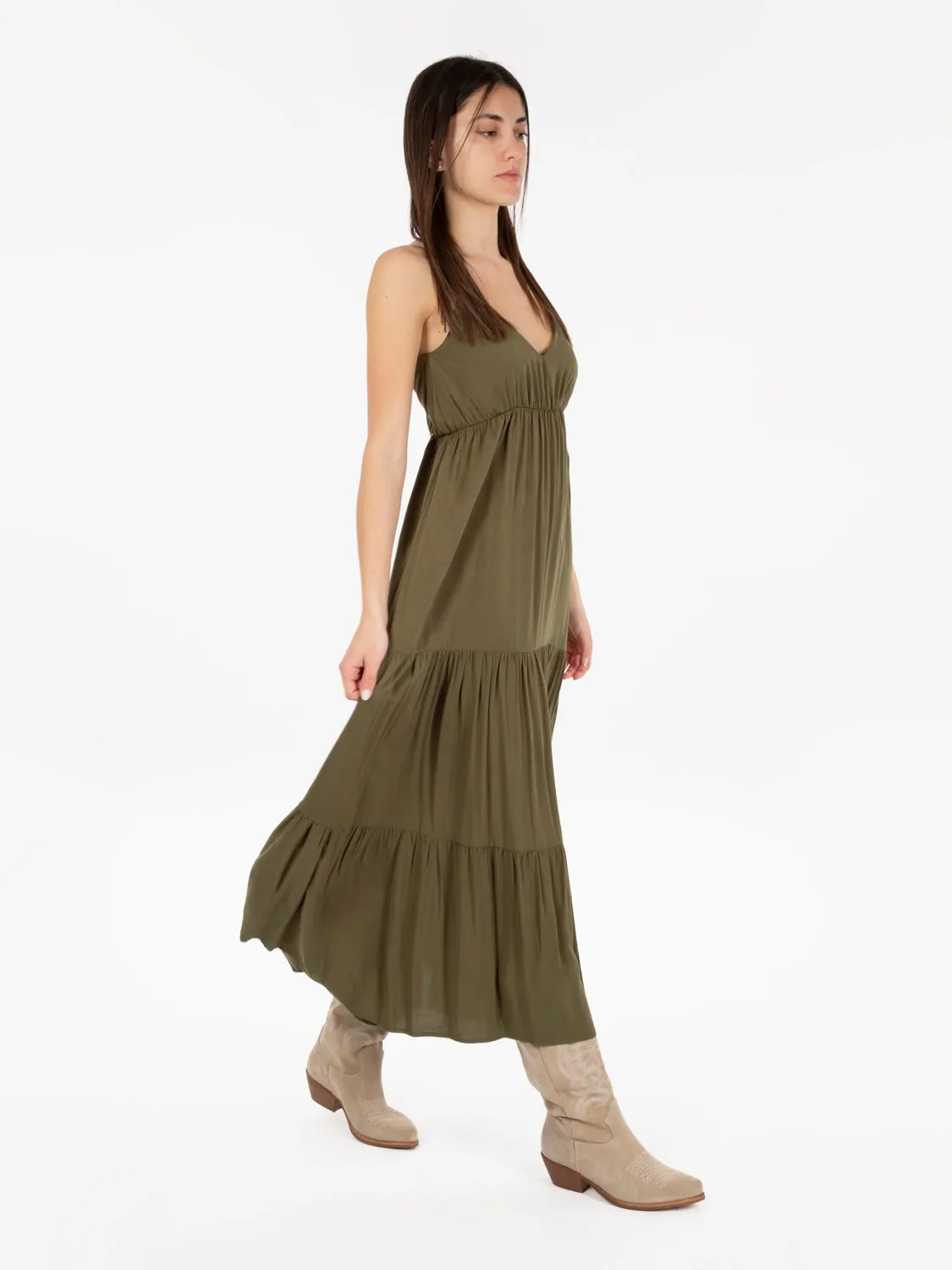 Abito lungo con balze militare