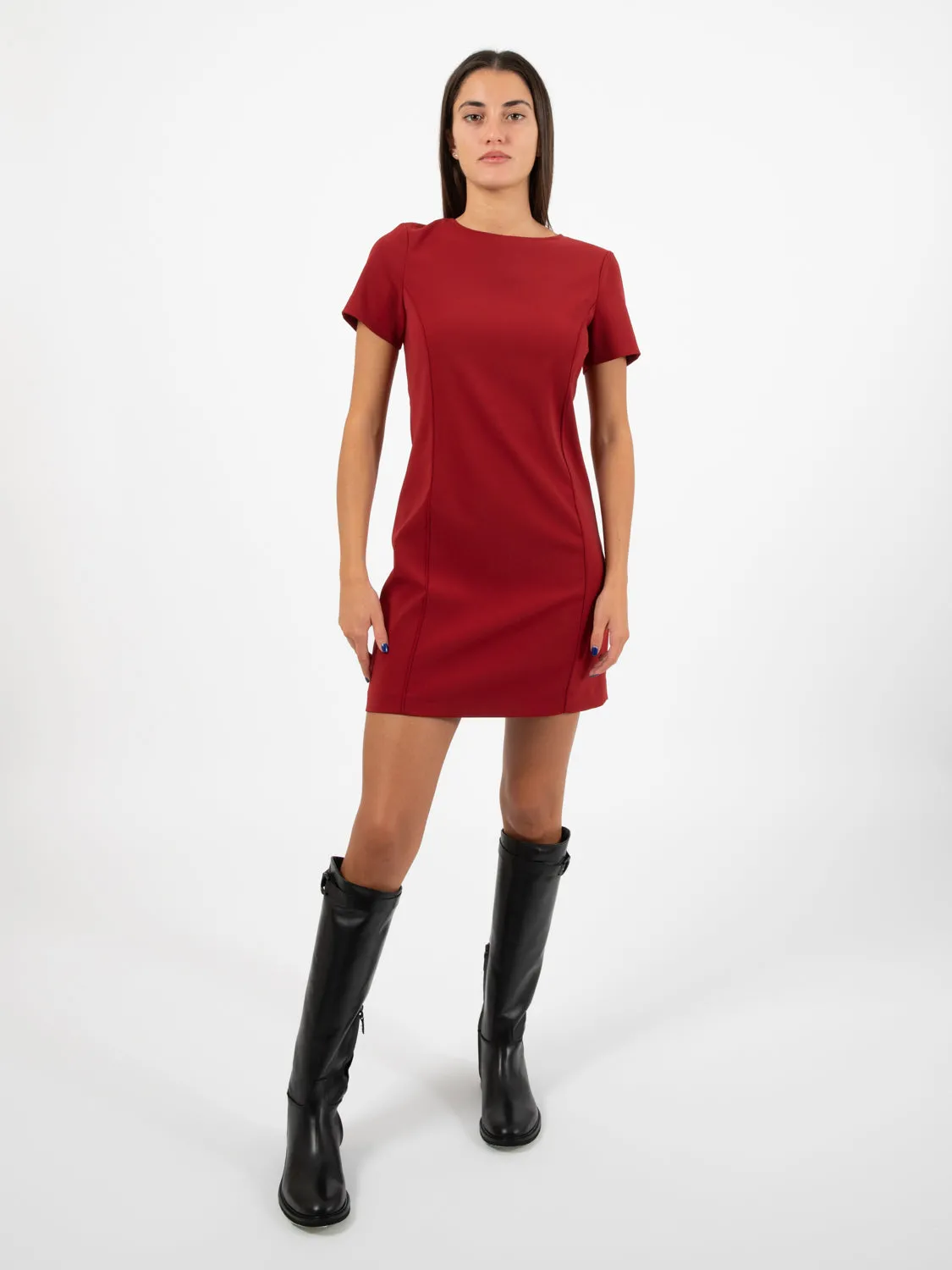 Abito corto scollo quadrato martian red