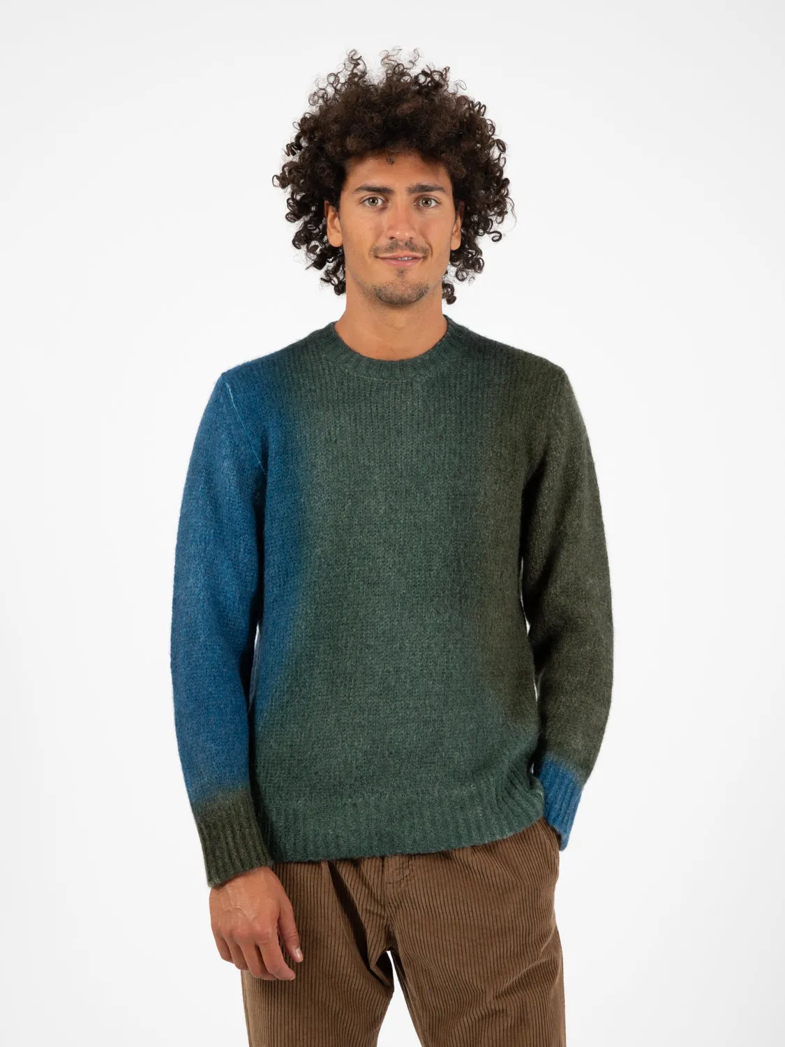 Maglione girocollo con sfumature mastice