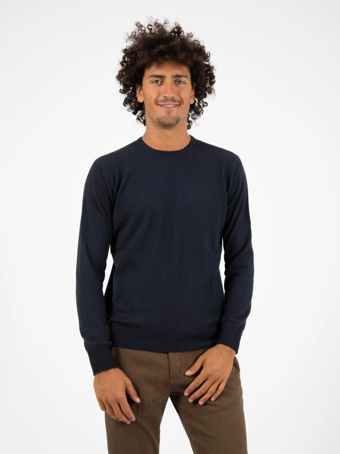 Maglione girocollo in lana e seta navy / notte / oltremare