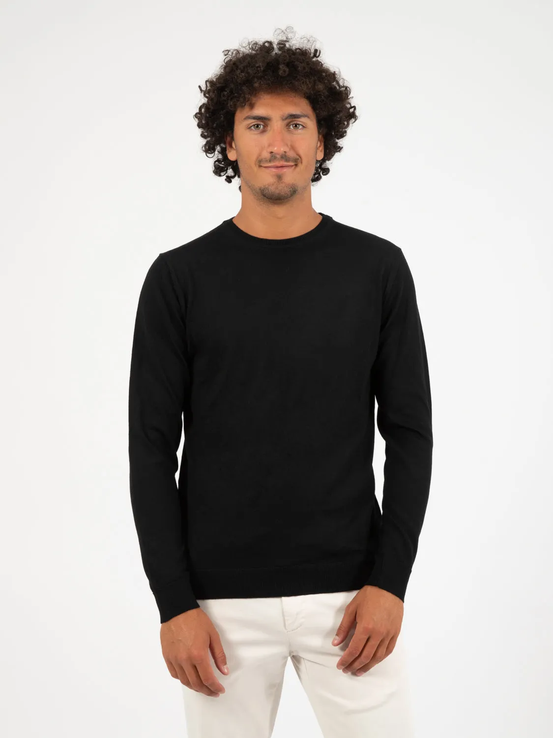Maglia leggera girocollo lana merino nera