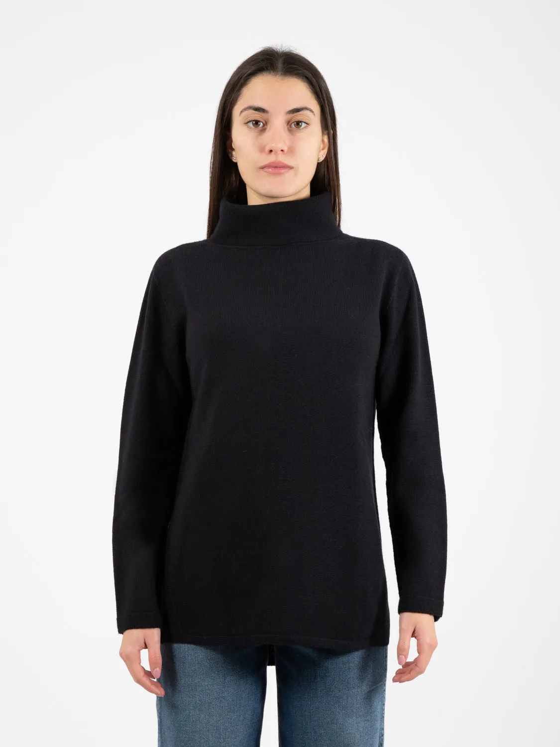 Maglione over dolcevita nero