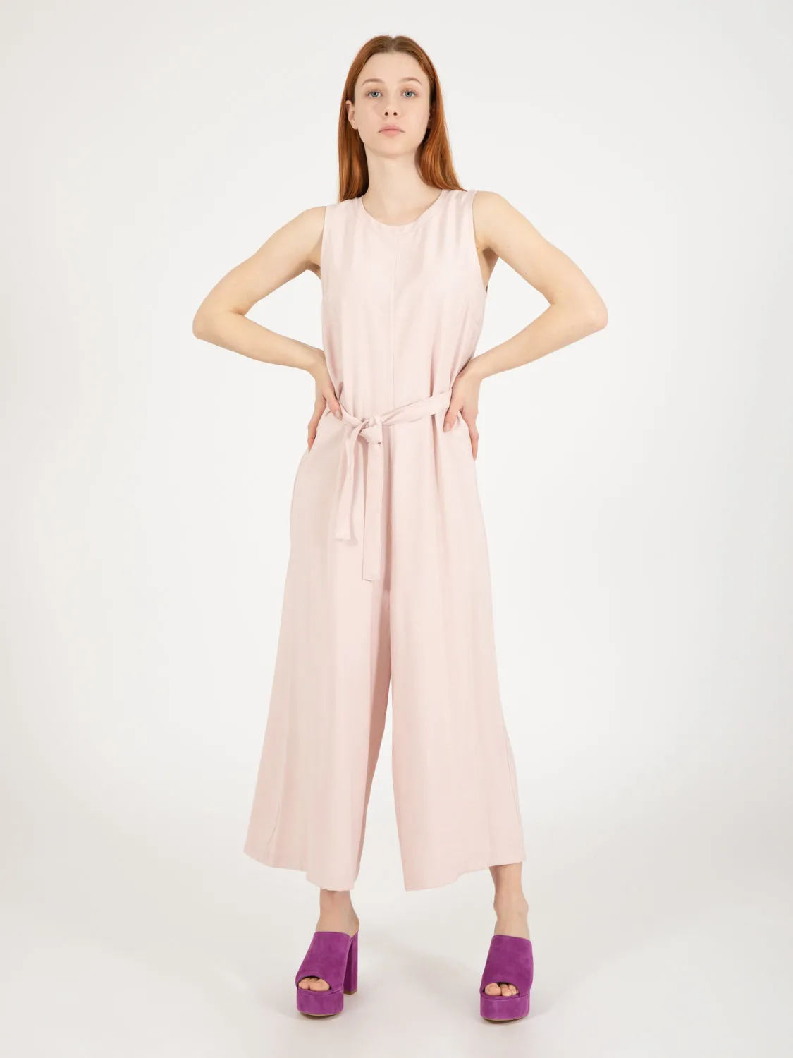 Tuta in viscosa rosa