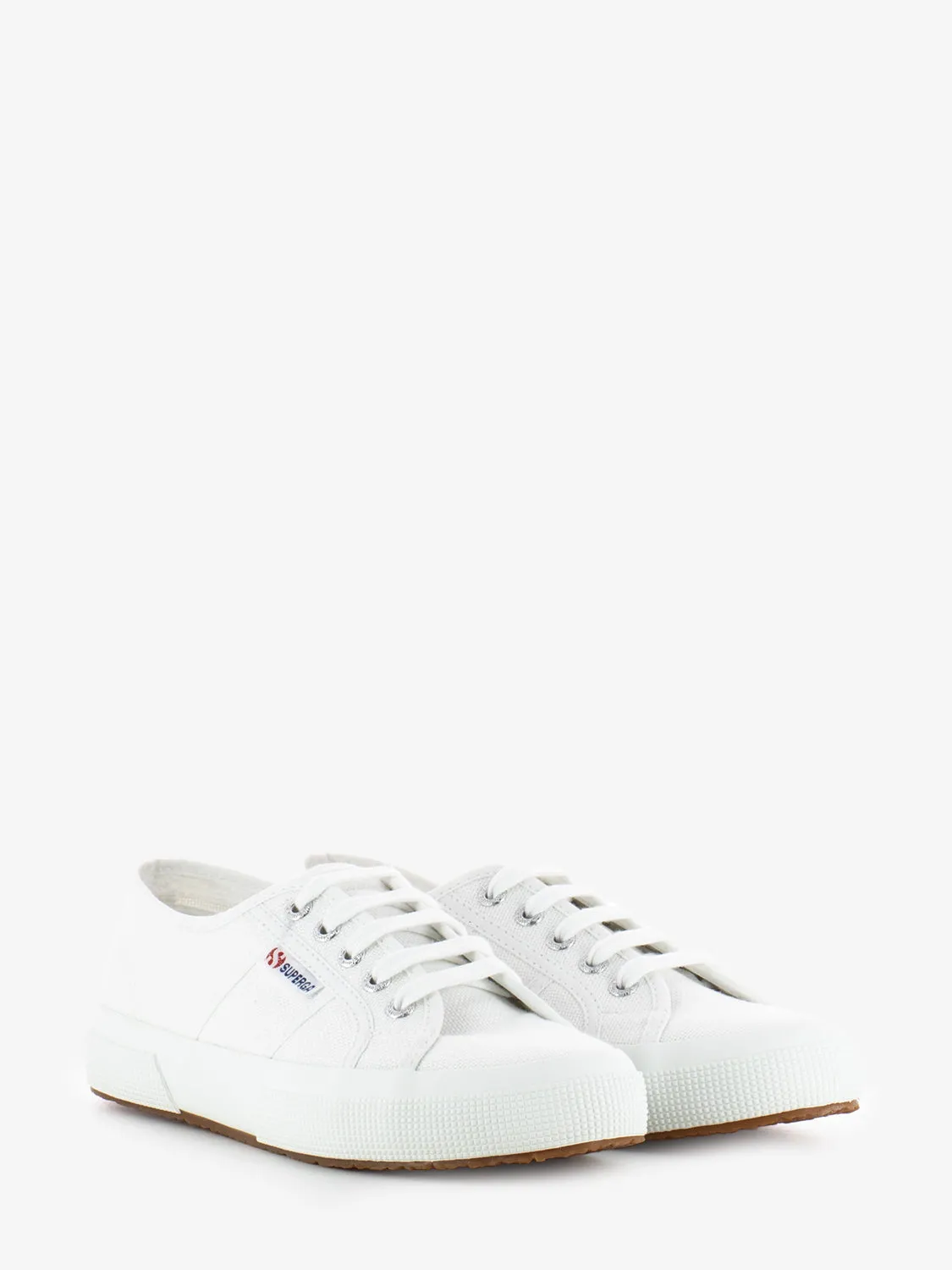 2750 Cotu Classic white