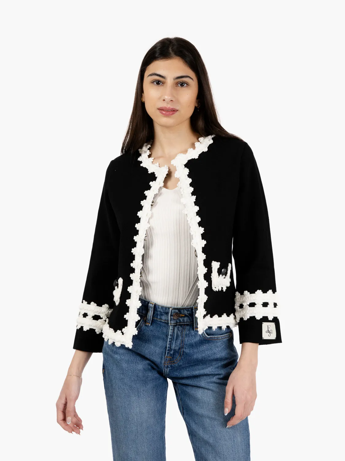 Giacca con bordi ricamati nero / bianco