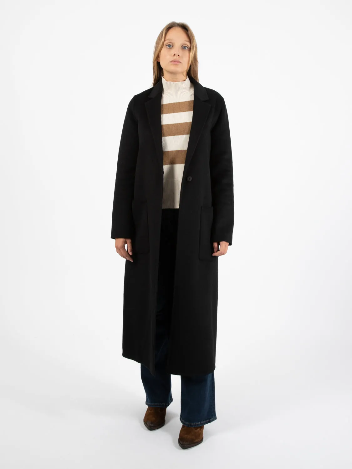 Cappotto lungo stretto nero